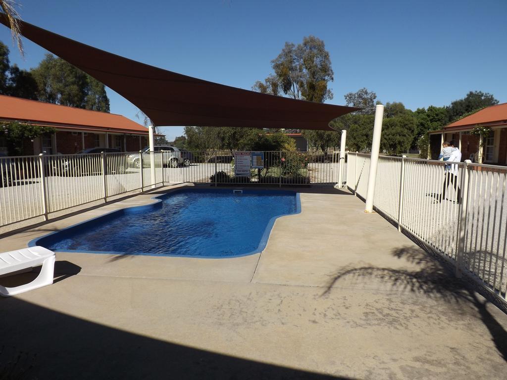 Lydoun Motel Chiltern Exterior photo