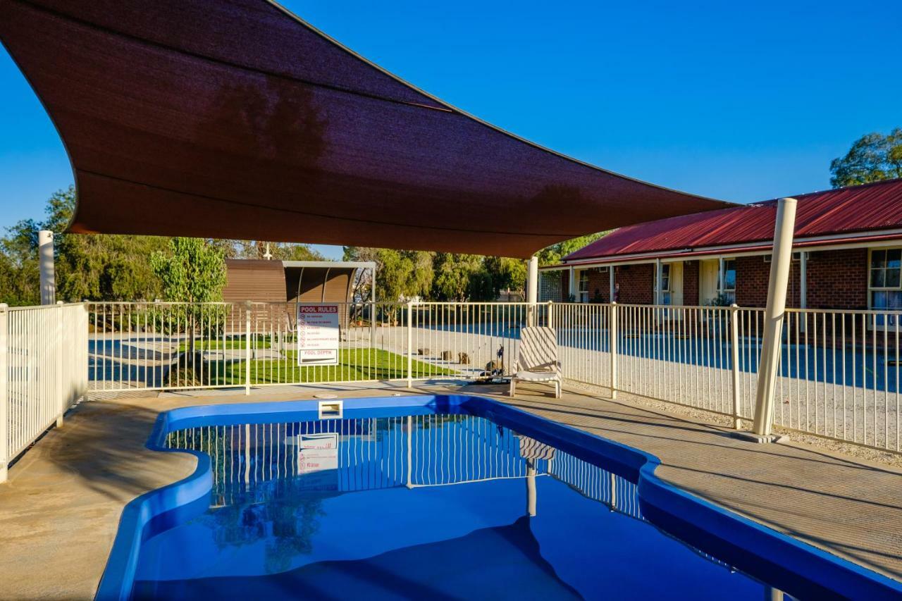 Lydoun Motel Chiltern Exterior photo