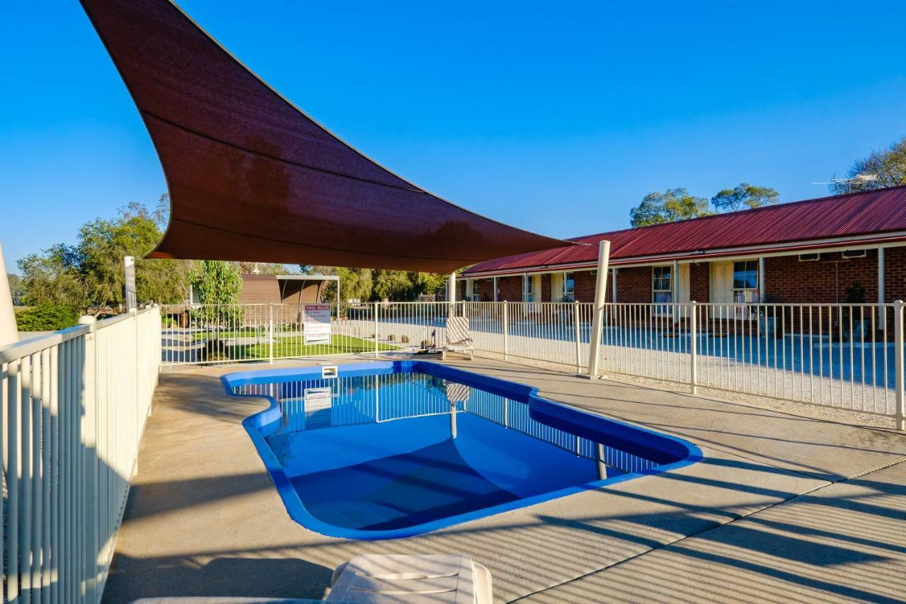 Lydoun Motel Chiltern Exterior photo